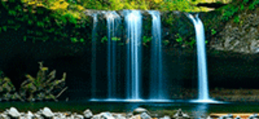 звук водопада