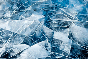 Треск льда звук тонких пластин льда, лежащих друг на друге