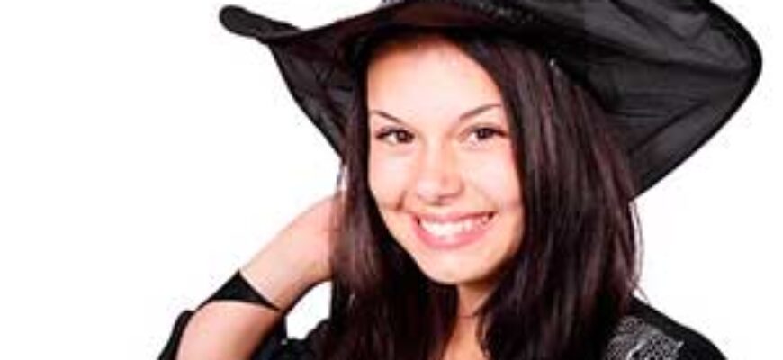 Звук смеха ведьмы